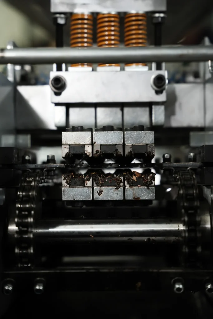 small cashew shelling machine 1 2