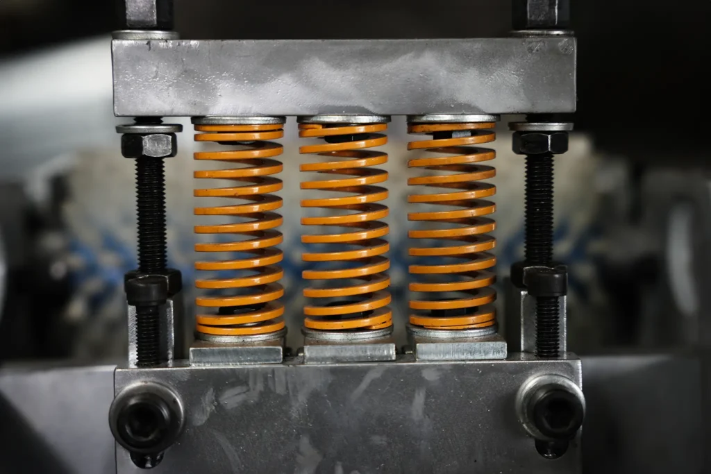 springs small cashew shelling machine 1